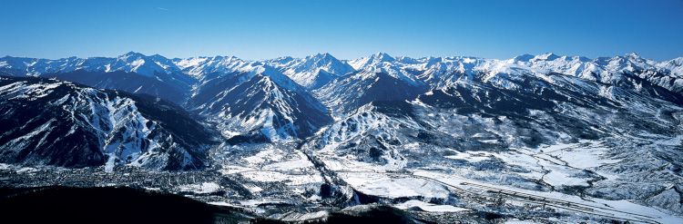Fabulous Record beating snow conditions in Aspen mean that you can ski this weekend in JUNE!