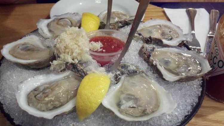 Club Med Oysters