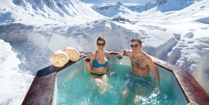Ski Chalet Deals With A Hot Tub