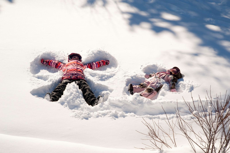 Skiing with under 2-year-olds