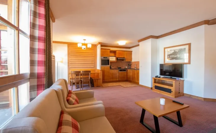 Le Village Apartments - 16