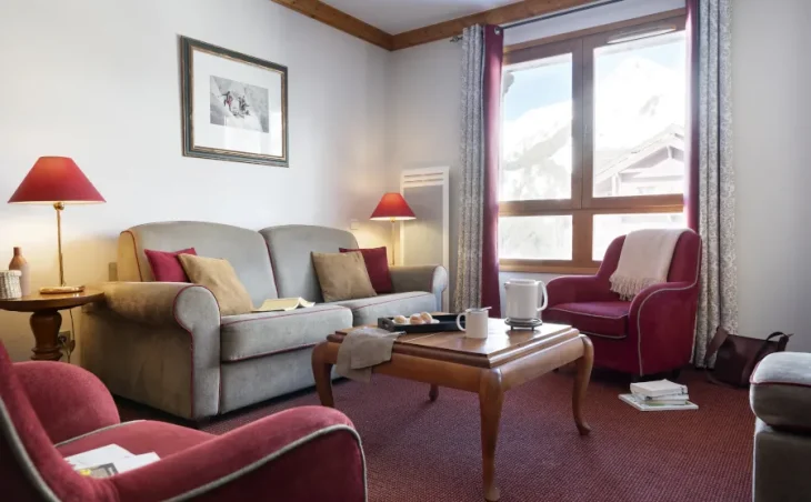 Le Village Apartments - 25