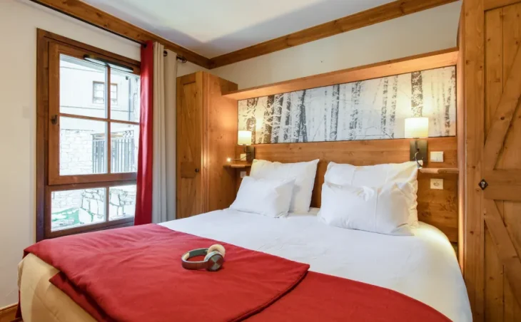 Le Village Apartments - 30