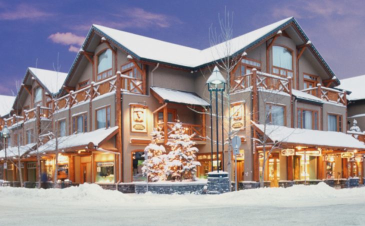 Brewsters Mountain Lodge,banff,canada.external