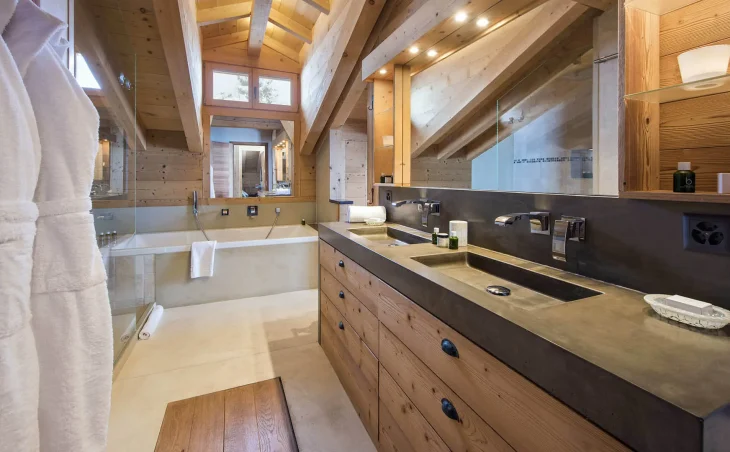 Chalet Rock - 5