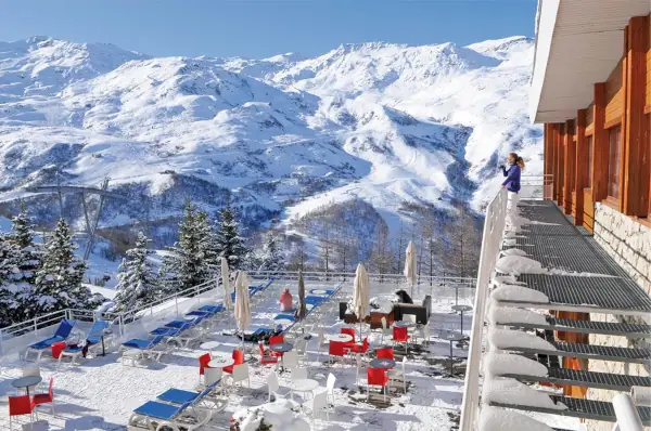 Ski Hotel Holidays 2024/2025