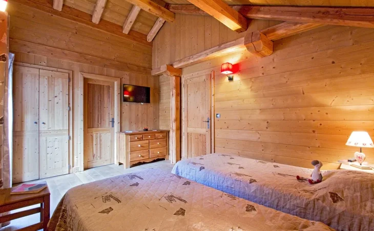 Chalet Le Loup Lodge - 12