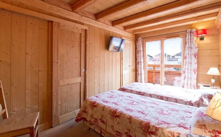 Chalet Le Loup Lodge - 7