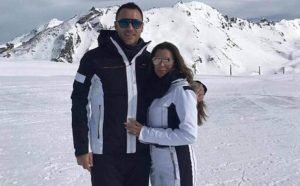 Is your ski holiday selfie post on Facebook worth the risk?