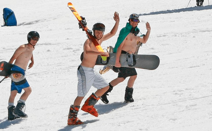 T Shirt Skiing In The Spring Ski Line