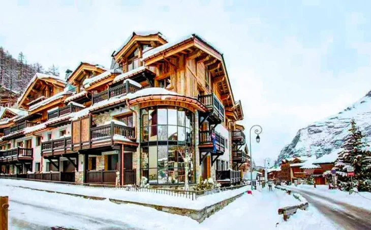 New Val d'Isere Chalets Added