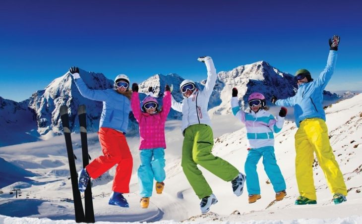6 great ski holidays ideas for a successful family ski trip