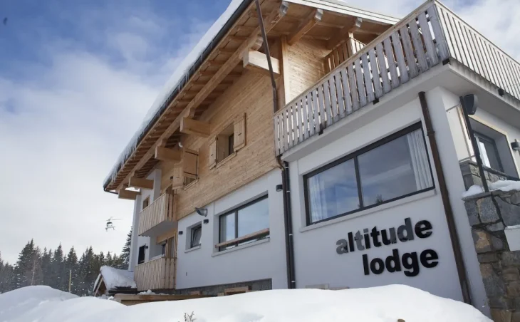 Altitude Lodge - 1