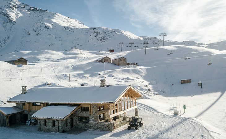 Cascade Ski Christmas 2022 Chalet Des Cascades, Les Arcs, France | Ski Line ®