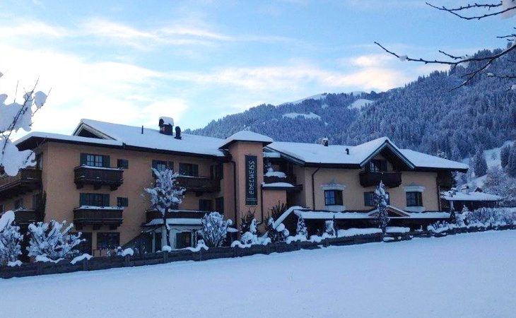 Hotel Edelweiss - 2