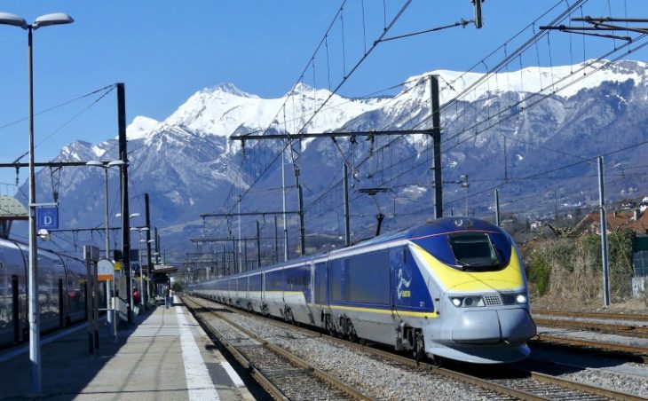 Eurostar ski-chartered train to the Alps