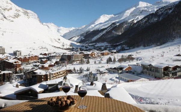 A luxury ski chalet holiday in Val d’Isere for a lot less than you’d think!