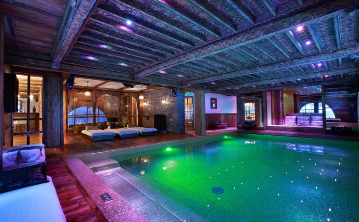 Luxury Ski Holidays With A Swimming Pool