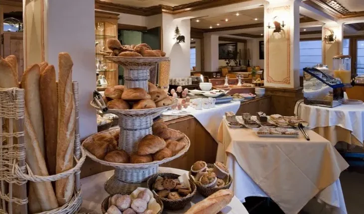 Hotel Les Sherpas - 11