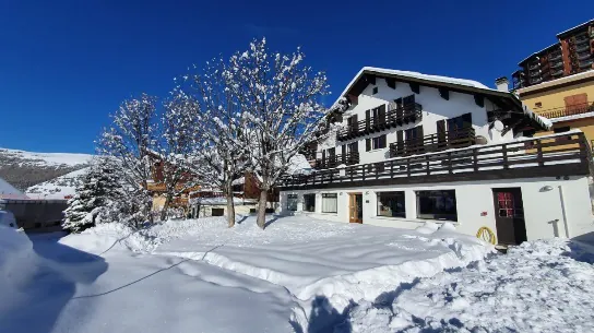 Chalet Le Vieux Logis - 1