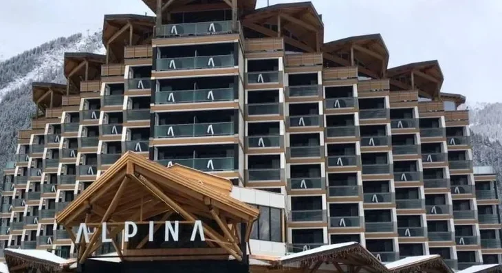 Hotel Alpina - 1
