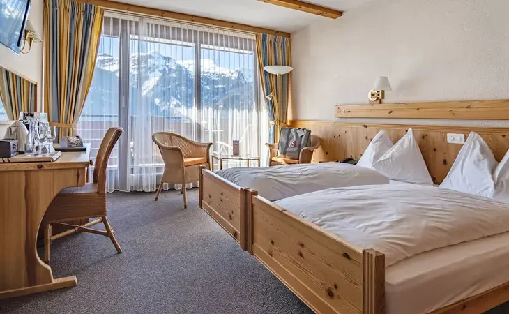 Alpine Hotel Wengen - 2