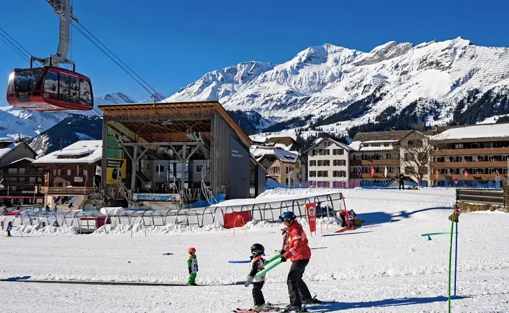 Alpine Hotel Wengen - 10