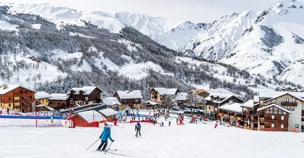 Les 3 Vallees Skiing Without The Crowds