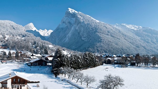 Samoens di Grand Massif adalah pilihan tepat untuk keluarga ski