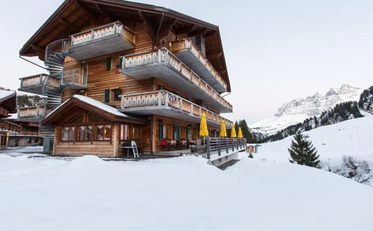 Chalet Mountain Lodge - 3