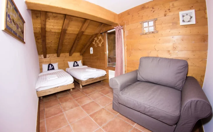 Chalet Genevieve - 10