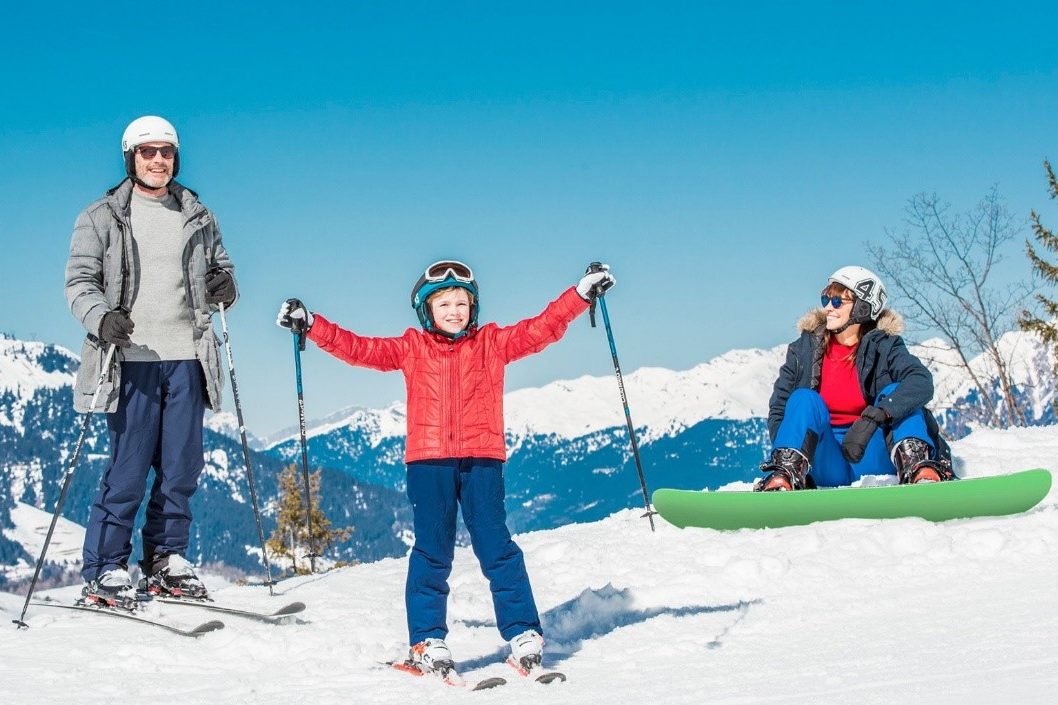 Tips for skiing safely while pregnant