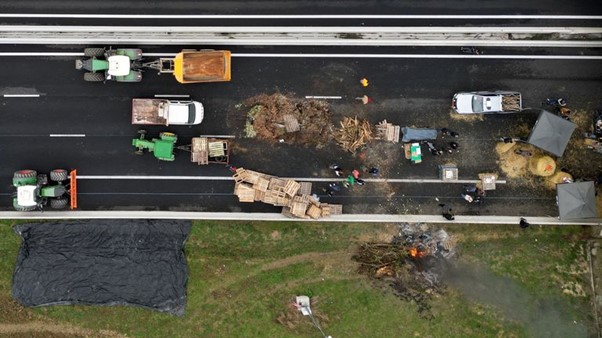 Are French Farmers Planning Road Blockades This Half Term?