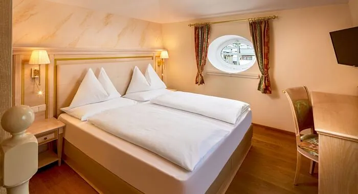 Grand Hotel - 15