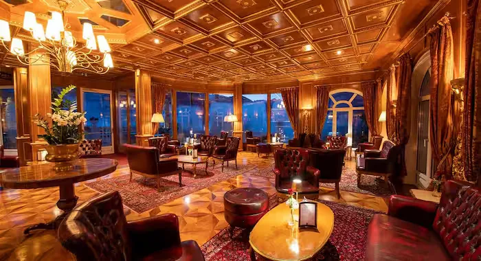 Grand Hotel - 5