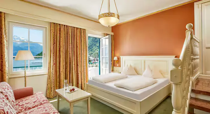 Grand Hotel - 10