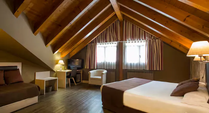 Hotel Himalaia - 40
