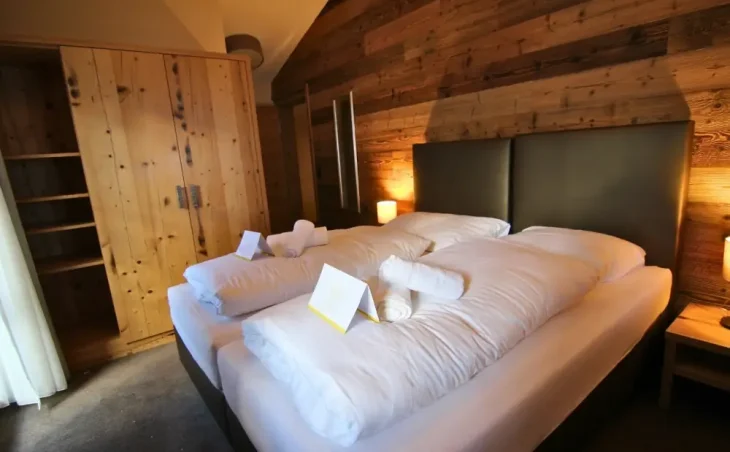 Chalet Crystal - 2