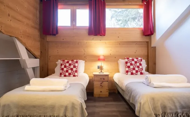 Chalet Ammonite - 13