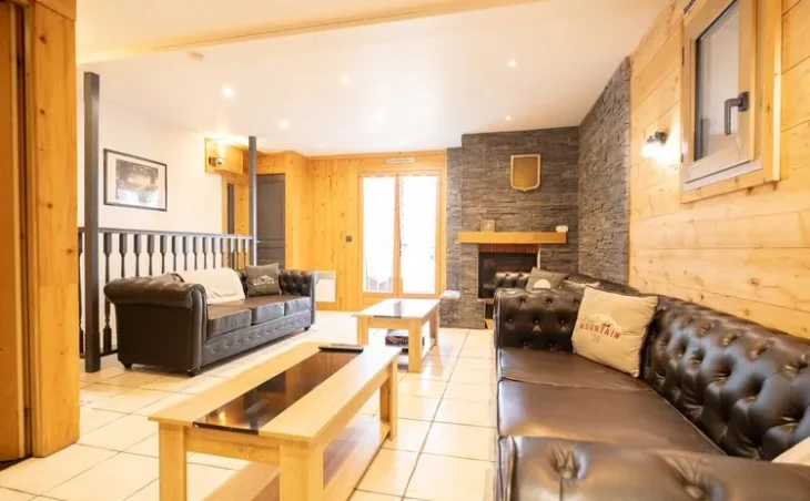 Chalet Ammonite - 3
