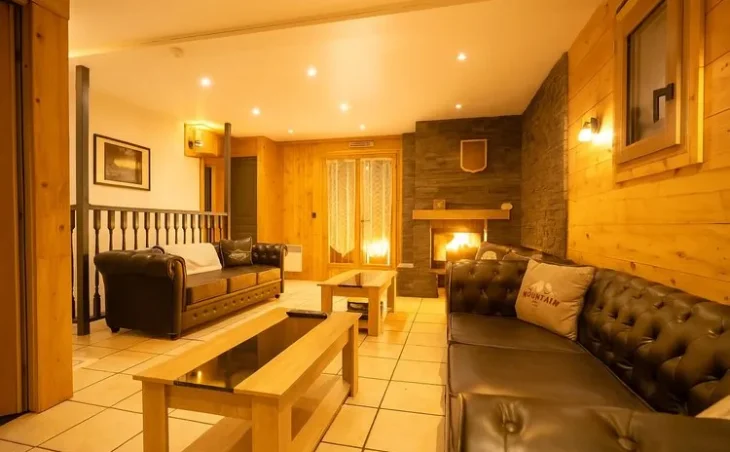 Chalet Ammonite - 18