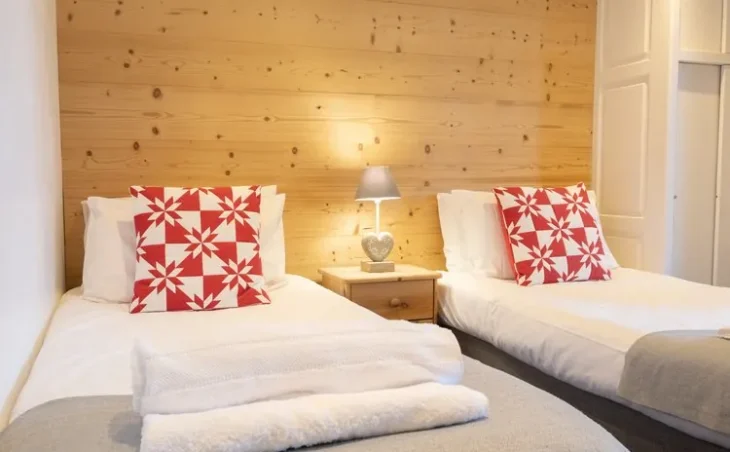 Chalet Ammonite - 7
