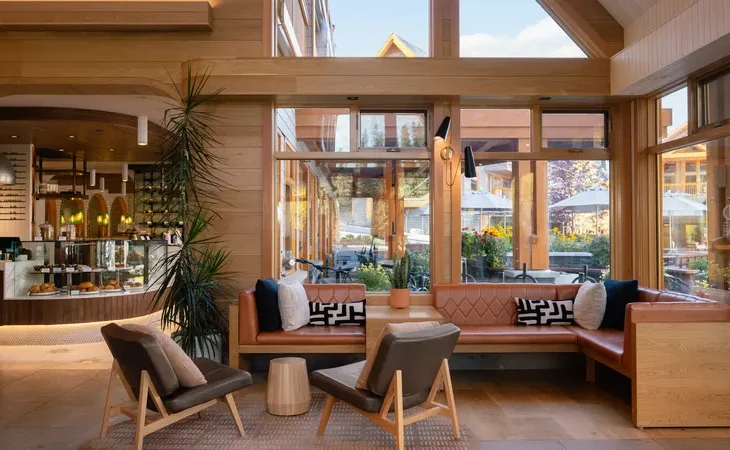 Hotel Canoe & Suites - 3