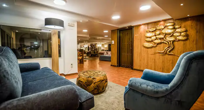 Hotel Mont Blanc - 2