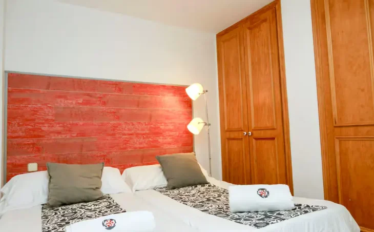 Inside Plaza Apartments - 12