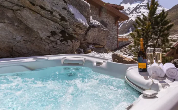 Chalet Genevieve - 3