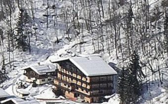 Hotel Panorama Landhaus in Saalbach , Austria image 1 