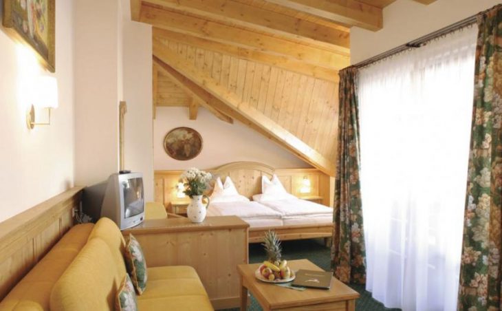 Hotel Zum Hirschen in Zell am See , Austria image 11 