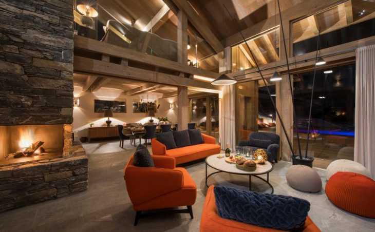 Chalet Alpaca, Meribel, Lounge