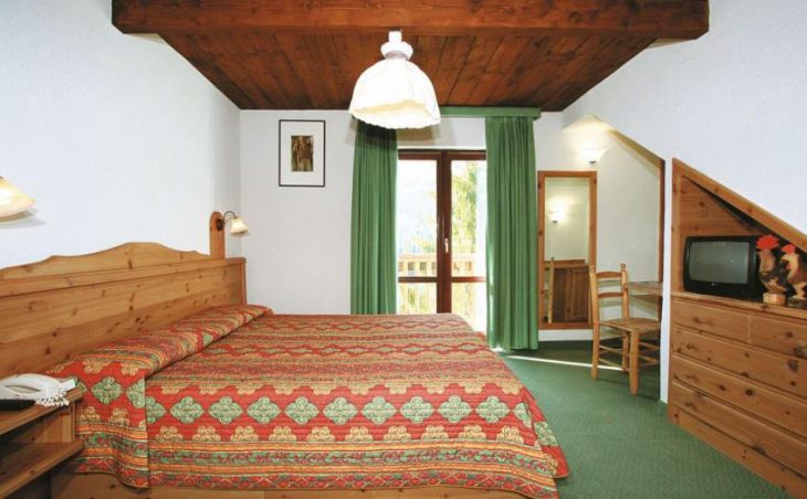 Hotel Chalet des Alpes in Pila , Italy image 2 